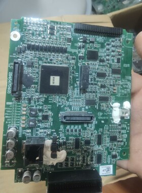 出一块台达CP2000主板,型号2945470403,成色不