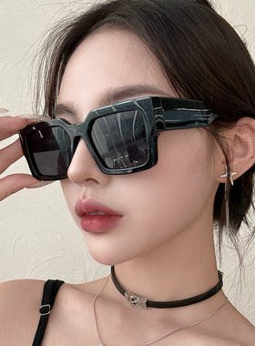 防紫外线方形复古女方形大框墨镜
