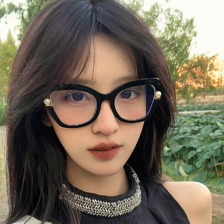 女复古风tr90高级感珍珠
