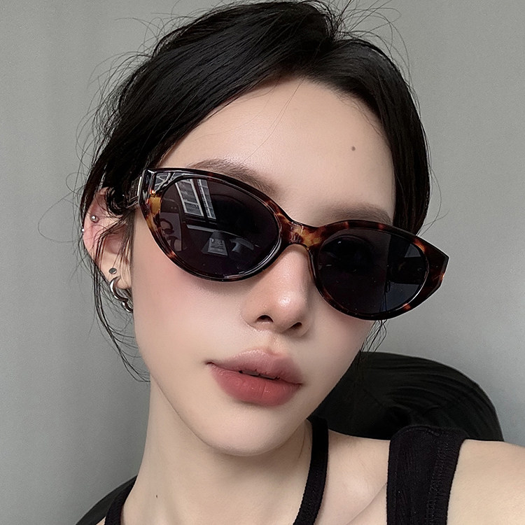 复古猫眼墨镜女防晒遮阳高级感