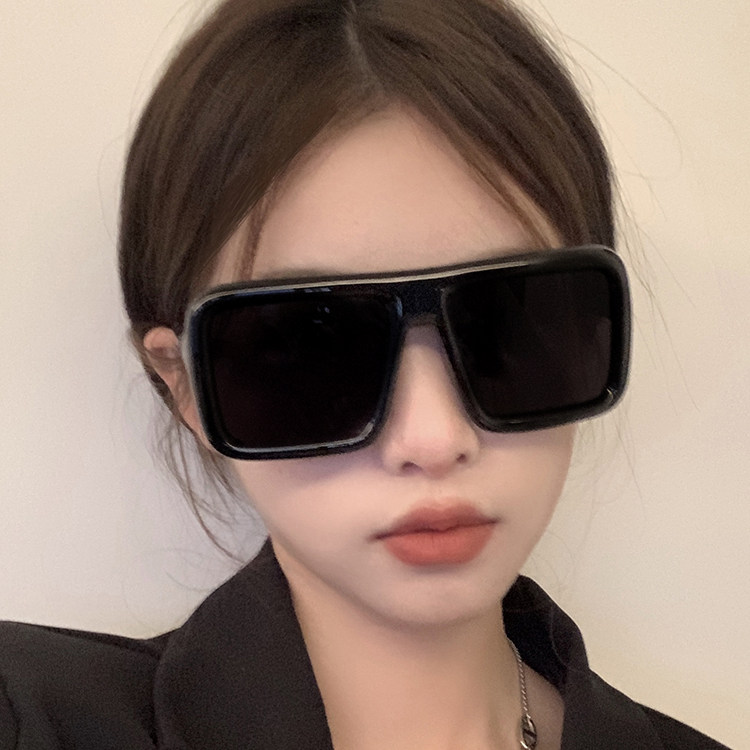 防紫外线方形复古女欧美风