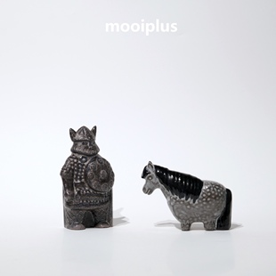 瑞典/中古|Uppsala Ekeby陶瓷胖胖的小马 维京人摆件 / mooiplus