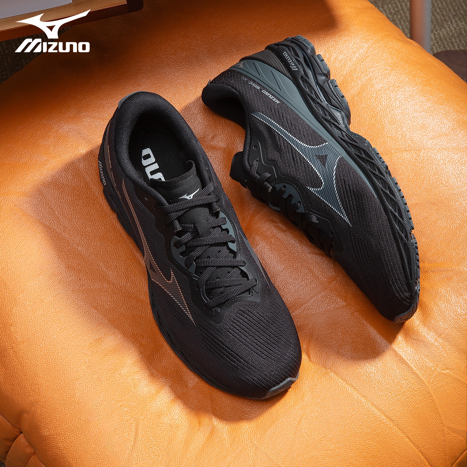 美津浓跑鞋男女同款2025缓震透气