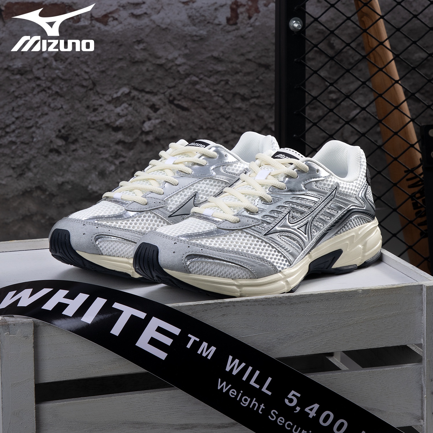 美津浓潮流跑步复古轻便减震男款