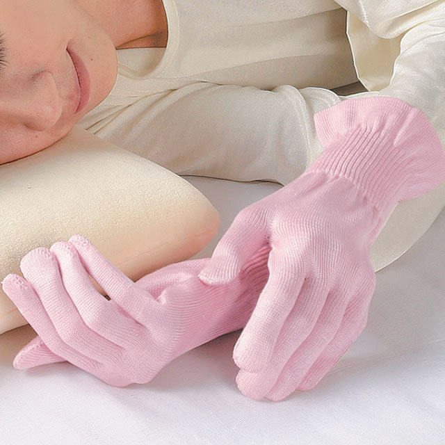 日本制夜间睡眠手套女士护理手部肌肤防干裂粗糙滋润嫩白保湿养护