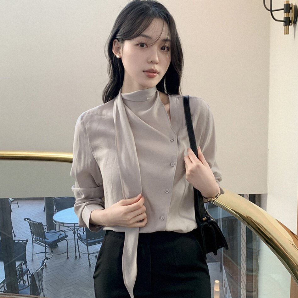 26春季薄款衬衫飘带温柔风韩式女reine正品韩国代购镂空纽扣上衣