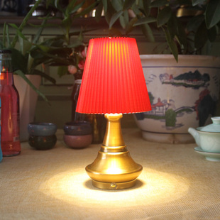 酒吧桌灯氛围灯红色中国风小夜灯咖啡馆充电台灯酒馆经典设计感灯