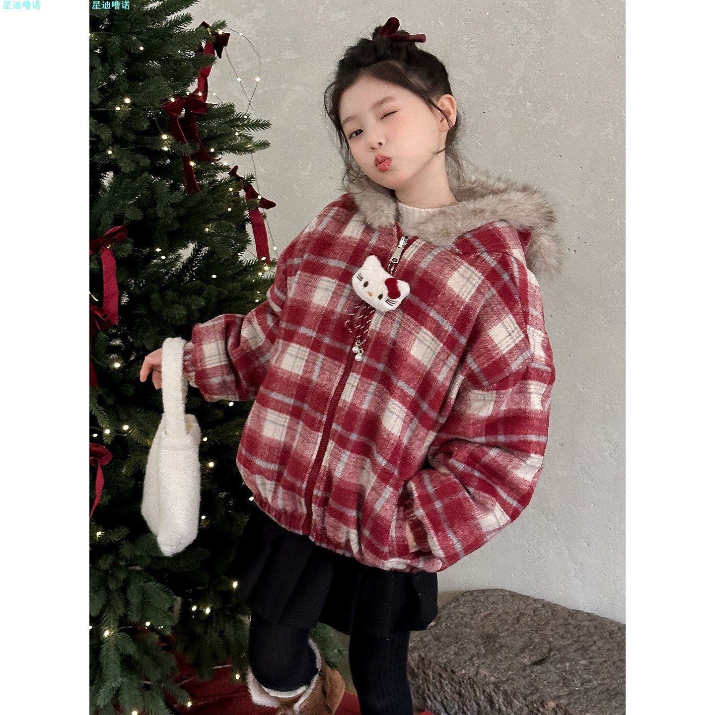 加绒女童2025流行穿毛衣外