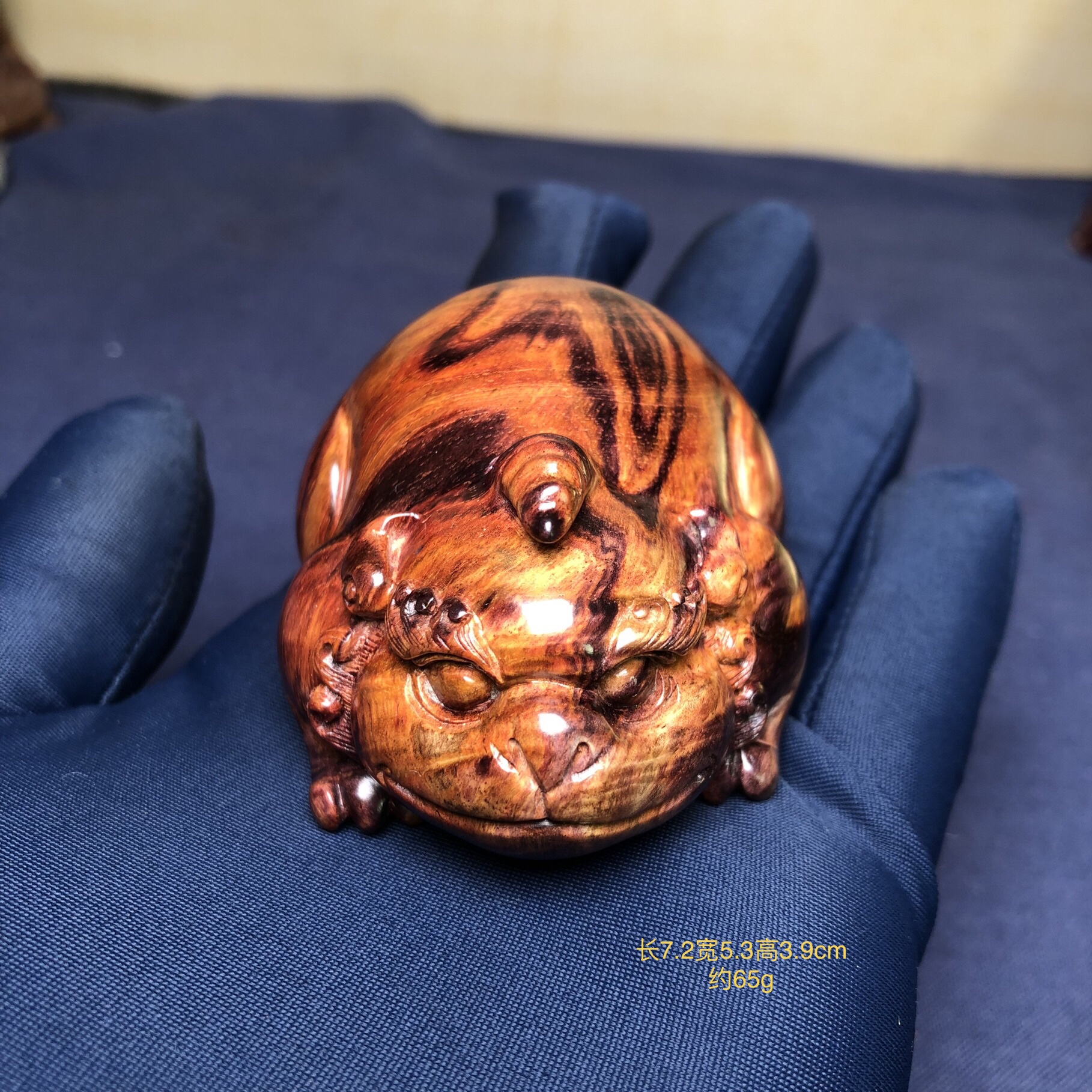 海黄海南黄花梨老料油梨精雕招财谛听拱财兽收藏送礼摆件手把件