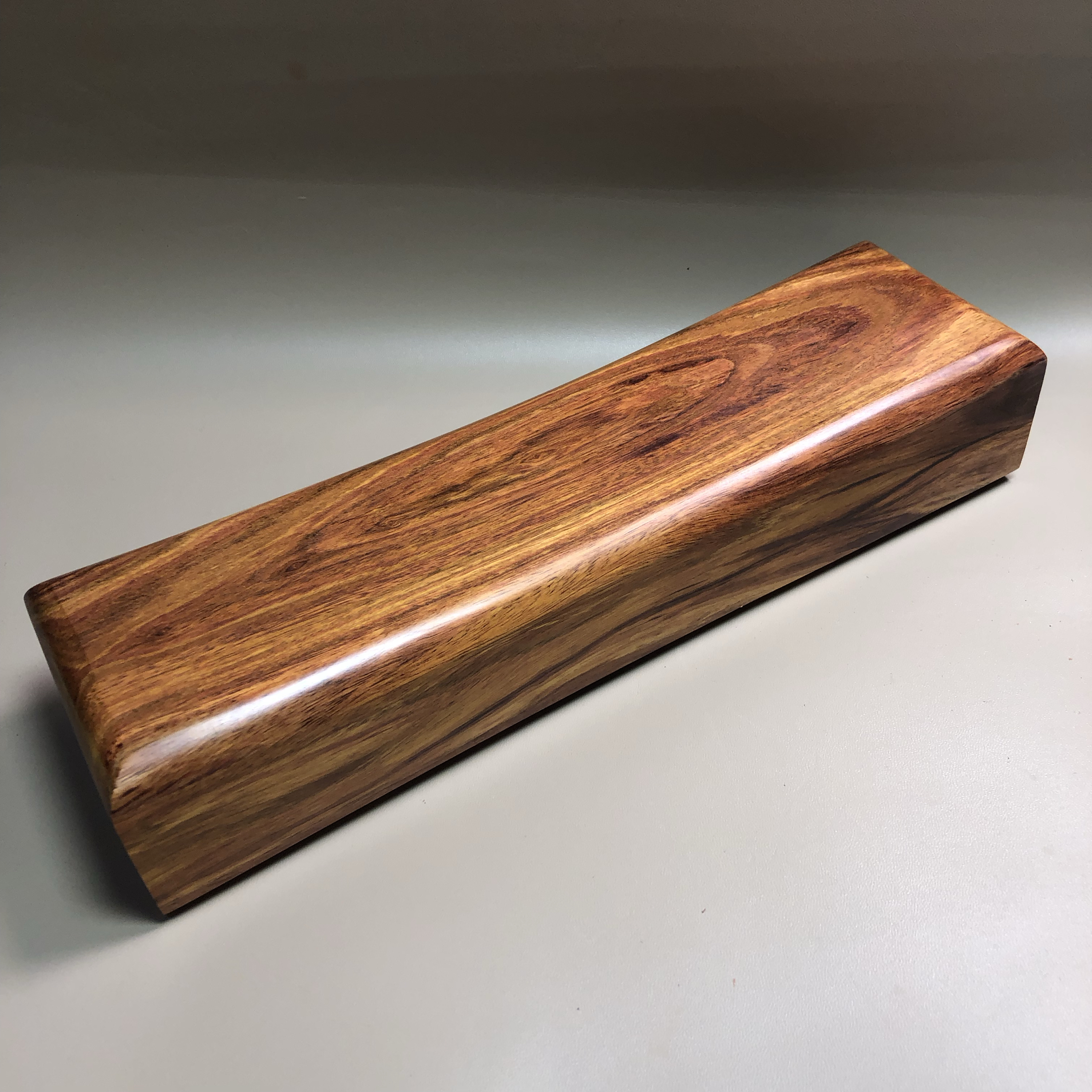 正宗海南黄花梨红木睡枕颈椎枕保健养生枕头 护颈椎圆木成人枕头