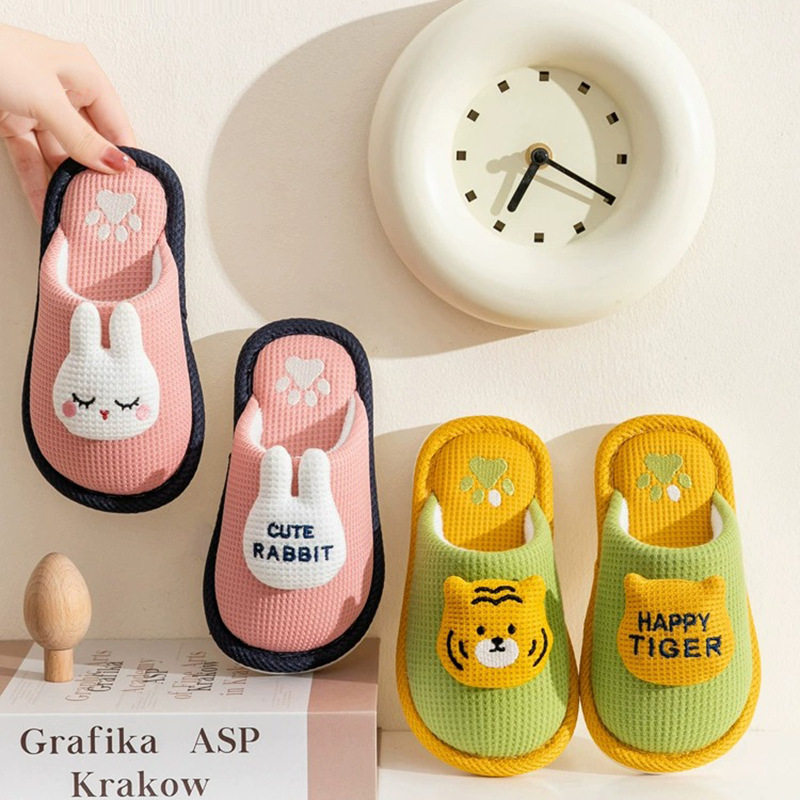 日本进口MUJIΕ儿童亚麻拖鞋男女童室内家居地板拖防滑四季可爱卡