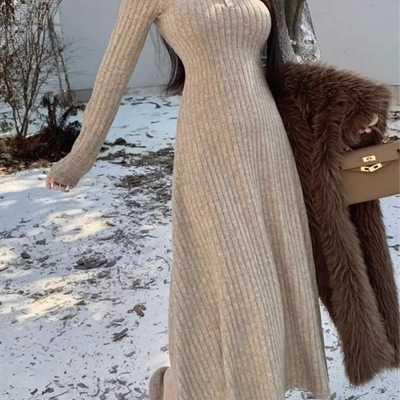 送运费险-女洋气V领收腰修身针织