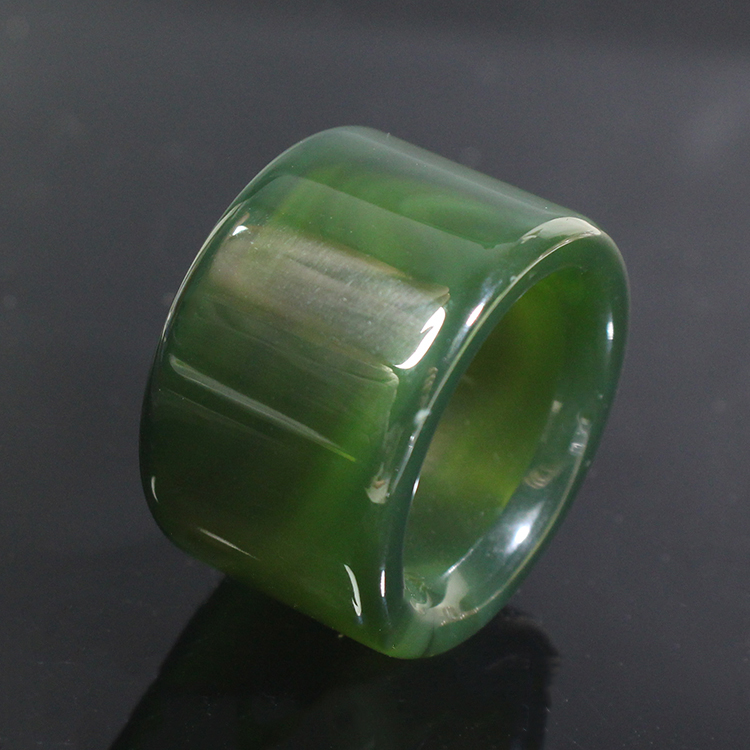 天然深水草绿玛瑙扳指大号