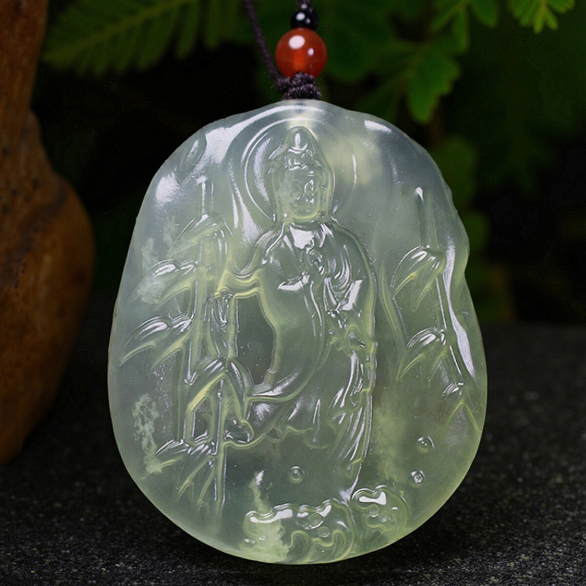 天然岫玉站观音挂件菩萨玉牌