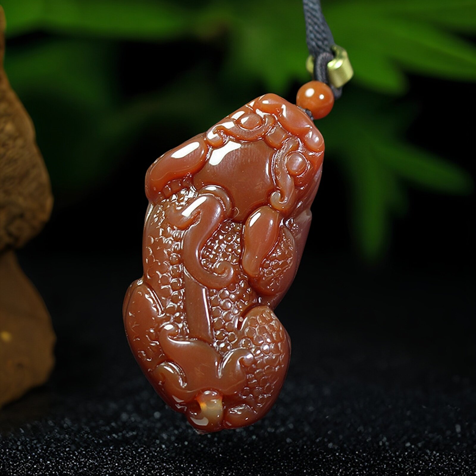 天然红紫玛瑙貔貅挂件大气玉挂坠