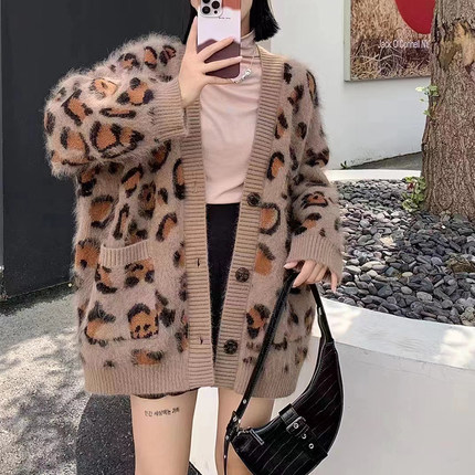 加厚豹纹浣熊绒毛衣外套女2023秋冬新款宽松慵懒风中长款针织开衫