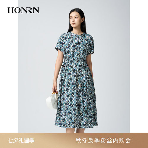 红人夏季碎花橡筋腰显瘦连衣裙