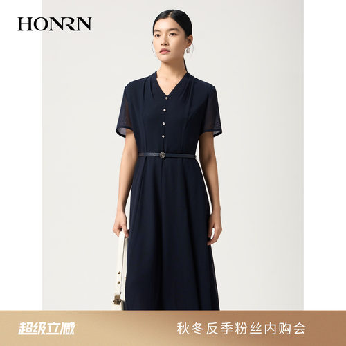 红人V领收腰连衣裙，A字显瘦遮肉