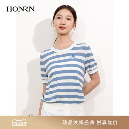 HONRN/红人蓝白色薄款条纹短袖圆领针织衫上衣女夏季HI22OM116