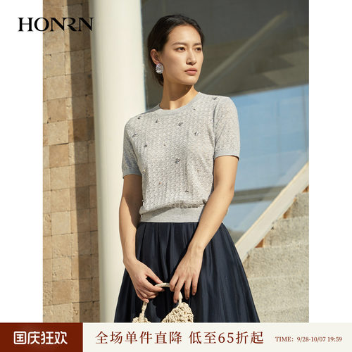 红人轻熟法式灰短袖圆领针织衫女