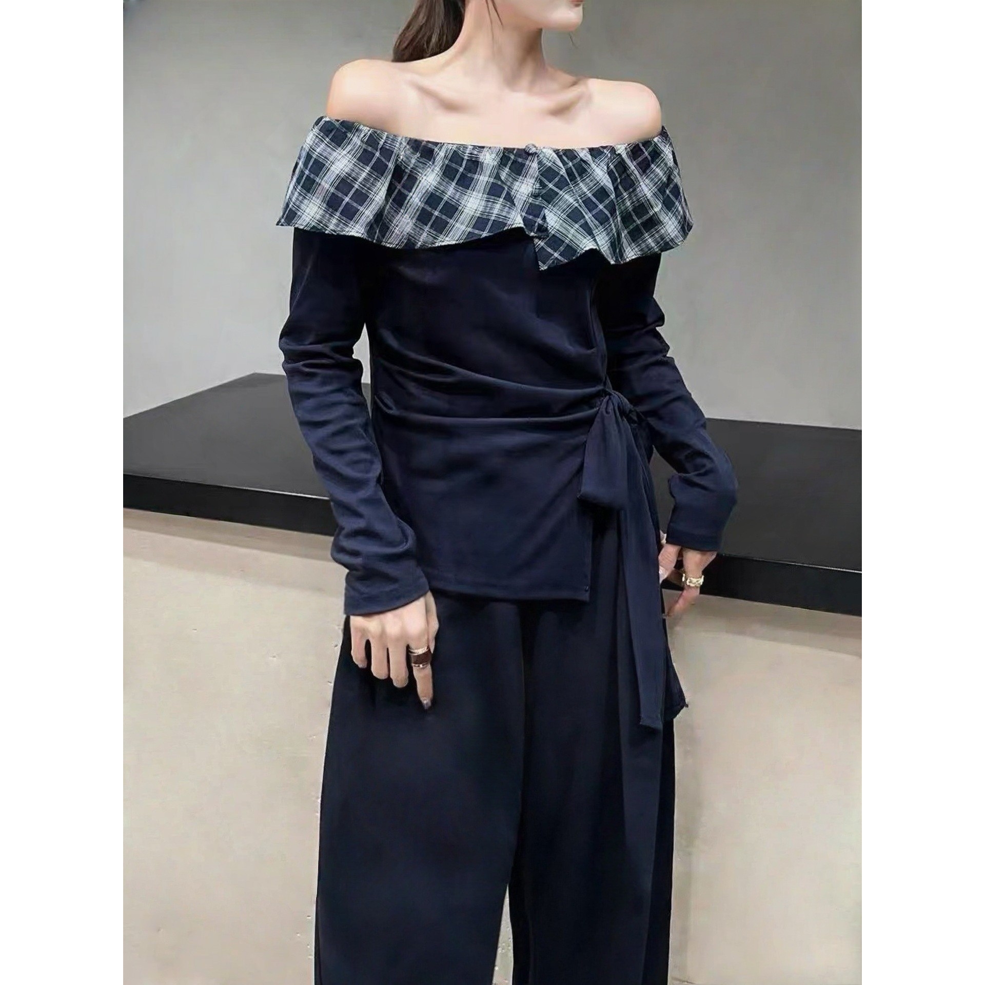 高级感格子荷叶边拼接一字肩长袖T恤女25秋韩版绑带收腰短款b192