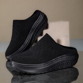 轻便舒适厚底小白鞋 新款 白色气垫软底不累脚医护鞋 护士鞋 套脚女鞋