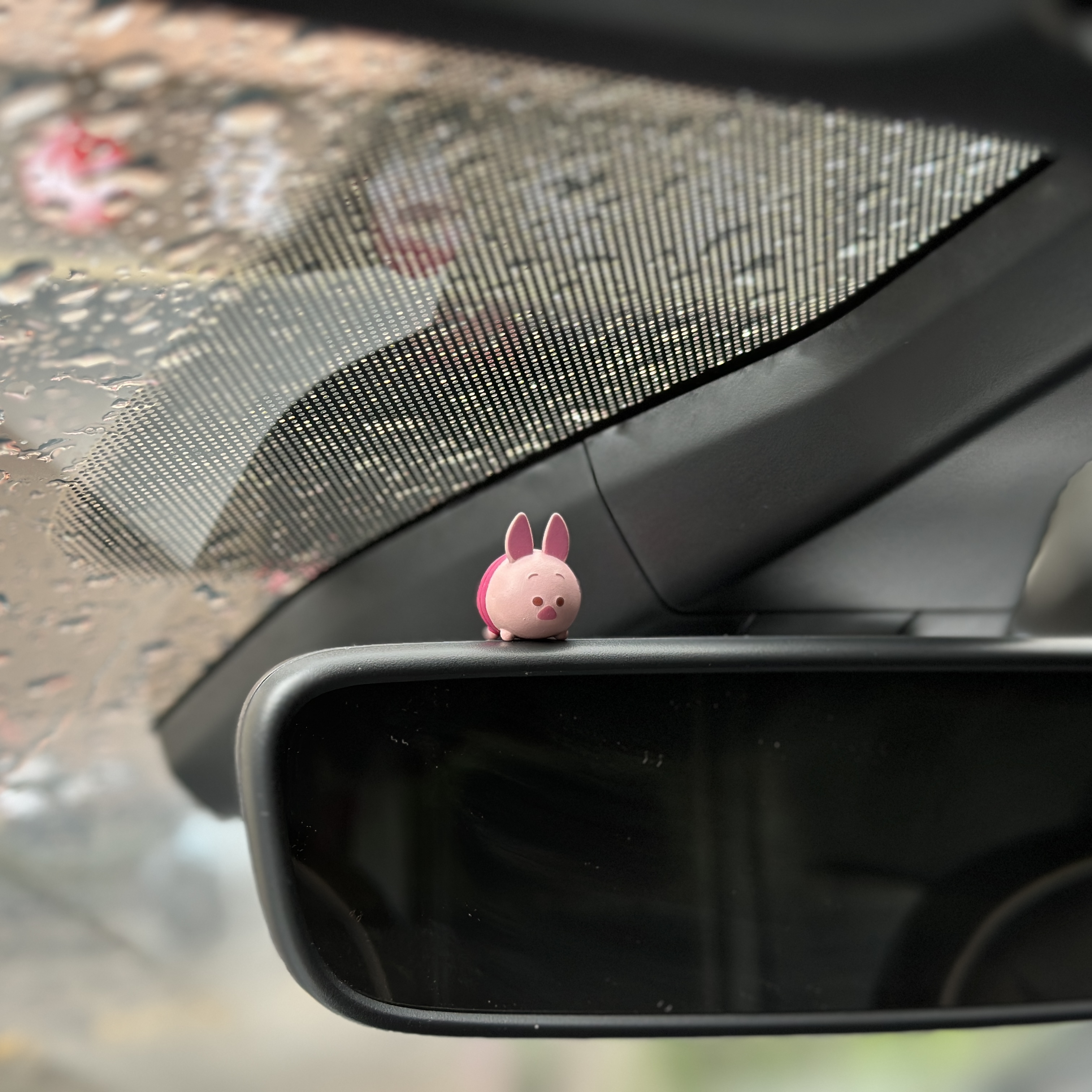 小猪皮杰汽车中控台摆件可爱卡通公仔车载装饰摆设