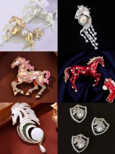 新年马年轻奢复古珍珠水钻胸针系列金色火焰飞马生肖本命年配饰