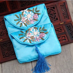 丝绸首饰袋 民族风手工绣花拉链流苏高档锦囊小布袋浅蓝色