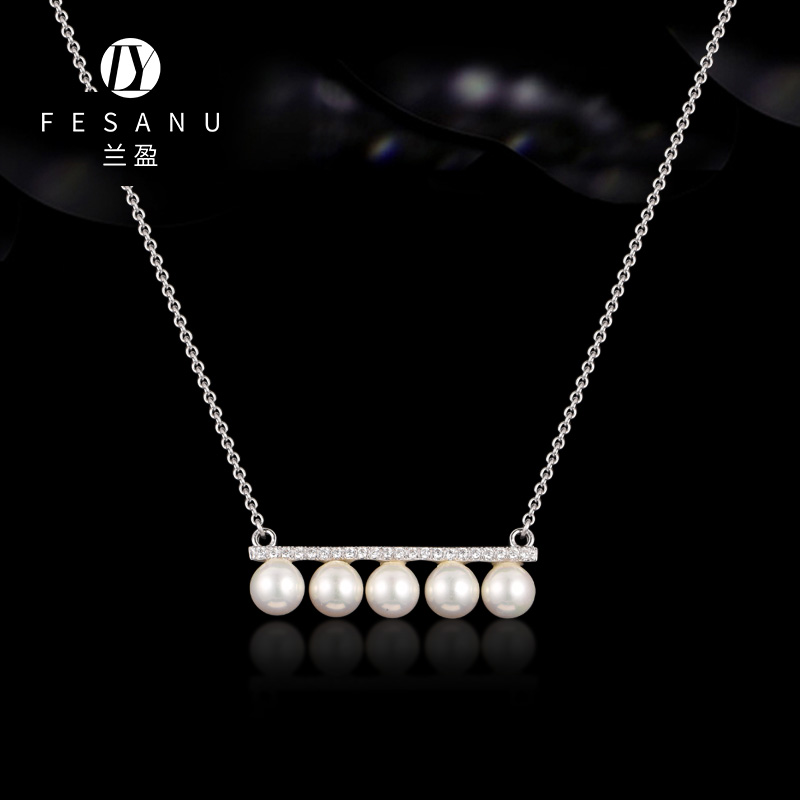 原创设计风镶钻挂坠脖子链