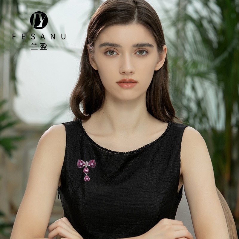 兰盈奥地利水晶蝴蝶结轻奢胸针