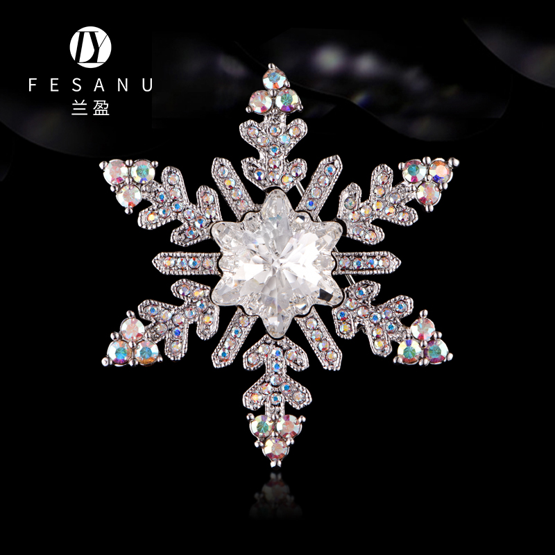 兰盈奥地利水晶雪花水晶胸针
