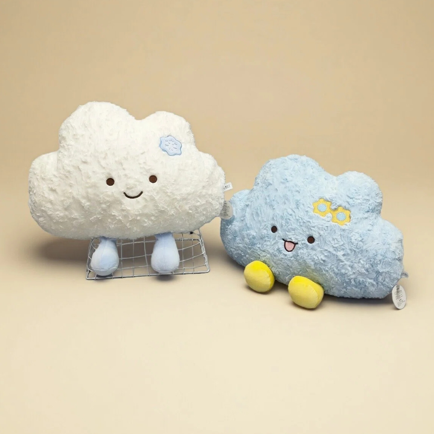 可爱云朵抱枕毛绒玩具