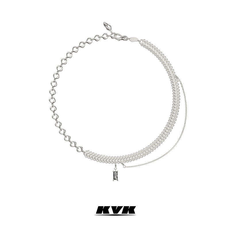 KVK新款项链女轻奢小众锁骨链项链毒液吊坠扭转拼接项链配饰图片