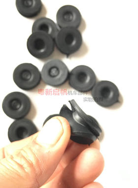 摩托车侧盖胶 边盖胶 太子GN125护板护盖护罩 橡胶圈橡胶垫缓冲垫