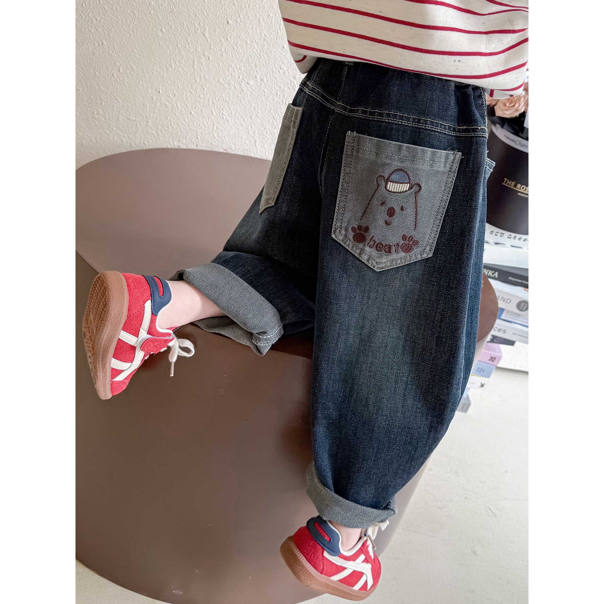 进口时尚秋季新款儿童口袋牛仔裤韩版女童洋气直筒裤童装