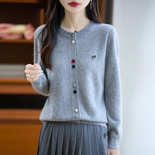 撤柜纯羊毛衫针织开衫女韩系圆领气质灰色彩扣短款时尚毛衣打底衫