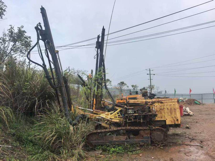 4月20日铜陵某公司案涉露天浅孔钻车四台网络拍卖公告