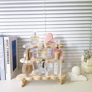 香水置物架木质阶梯展示陈列架桌面多层香薰小样彩妆化妆品收纳盒