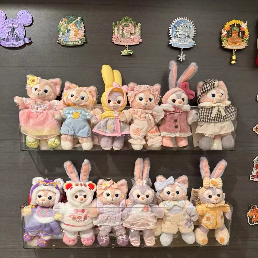 星黛露琳娜贝尔毛绒娃娃挂壁展示