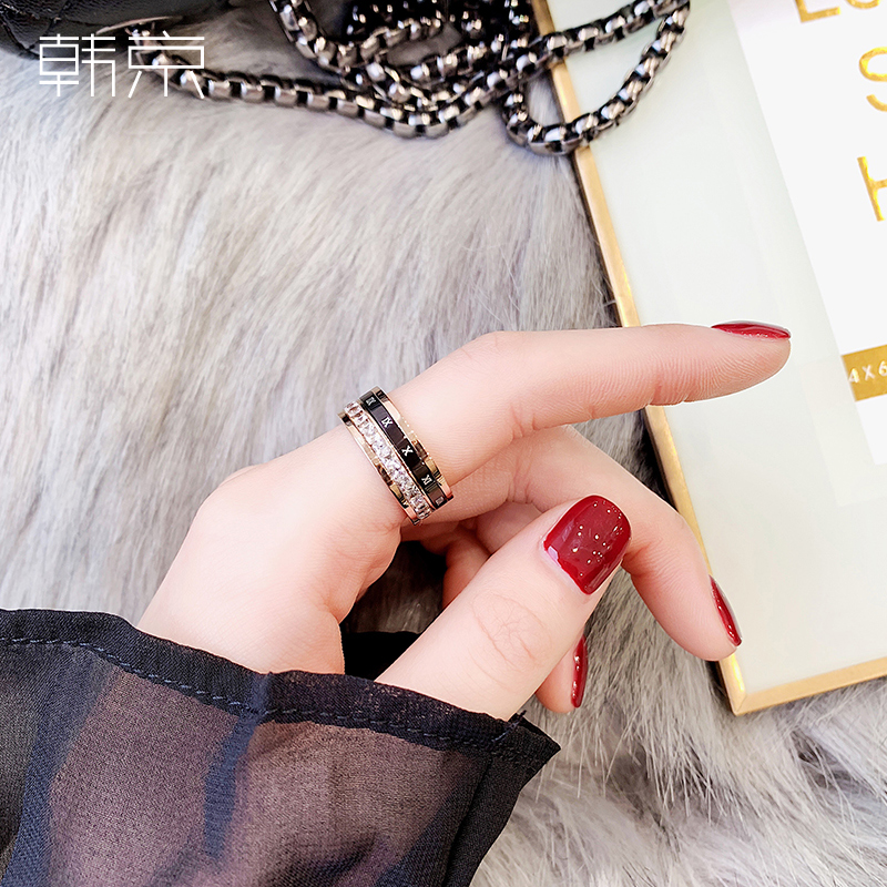 韩京韩版时尚装饰戒指男女情侣款个性可转动网红食指戒子钛钢指环