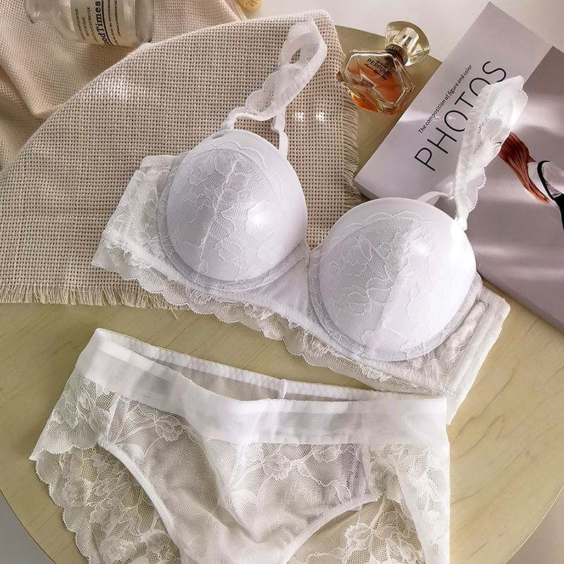 法式小胸显大聚拢文胸套装中厚杯性感蕾丝白色有钢圈内衣半杯奶罩