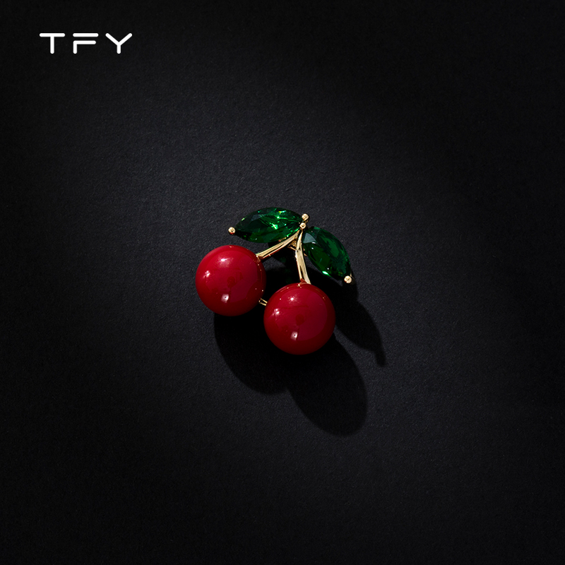 红色樱桃胸针设计感小众女高档精致胸花春夏别针固定衣服防走光扣,饰品/流行首饰/时尚饰品新,胸针,淘宝优惠券,粉丝福利购,淘宝优惠卷