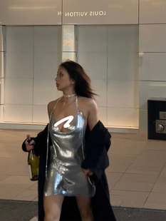 DINDI 金属银色挂脖连衣裙亮片辣妹性感吊带裙露背 圣诞派对女王