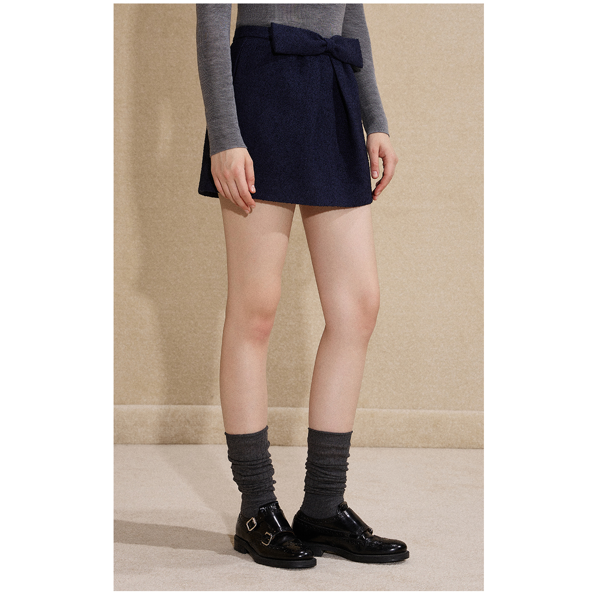 【昕怡粉丝专享】「PINPINPLUS」肌理感蝴蝶结半身裙 8C71601HP