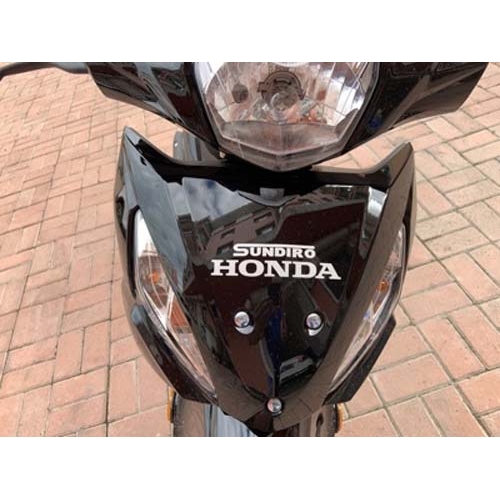 适用于HONDA新大洲sundiro本田摩托车油箱logo反光贴纸机车装饰贴