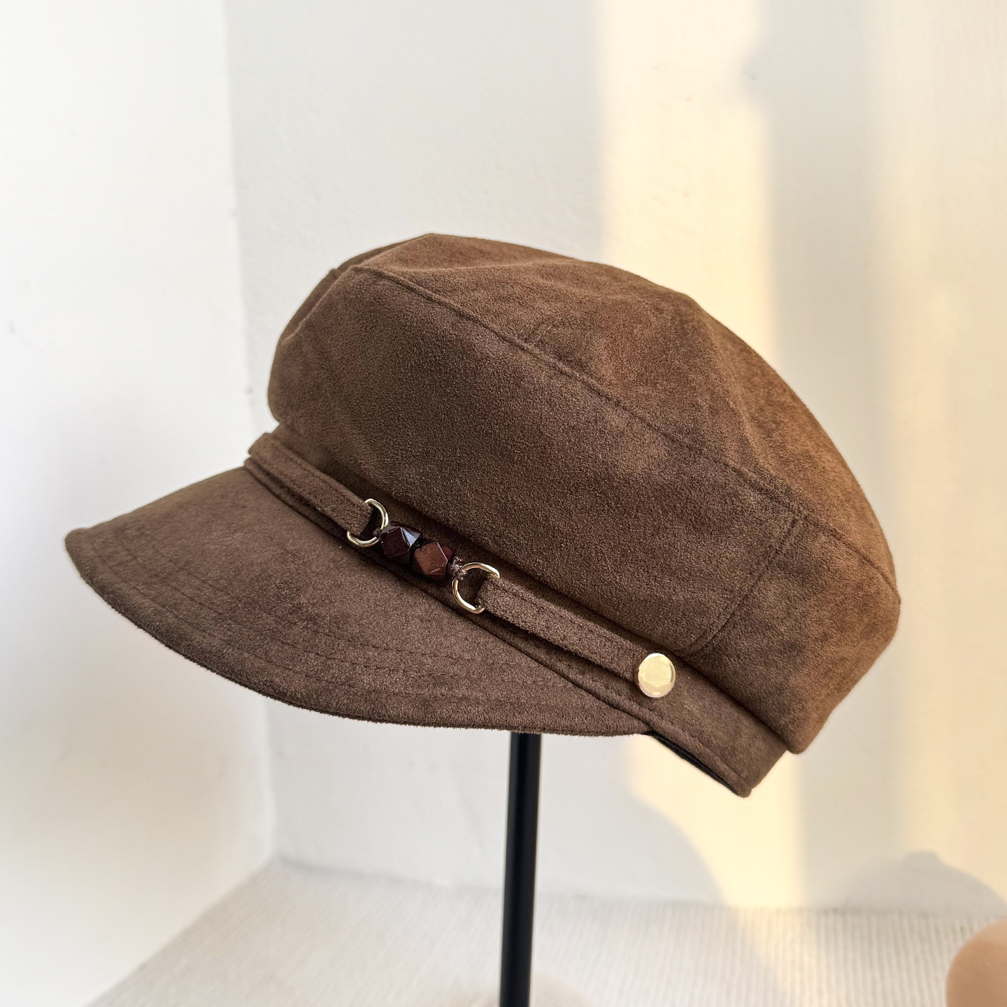 韩版麂皮绒皮带贝雷帽女秋冬显脸小时尚画家帽百搭鸭舌帽报童帽潮
