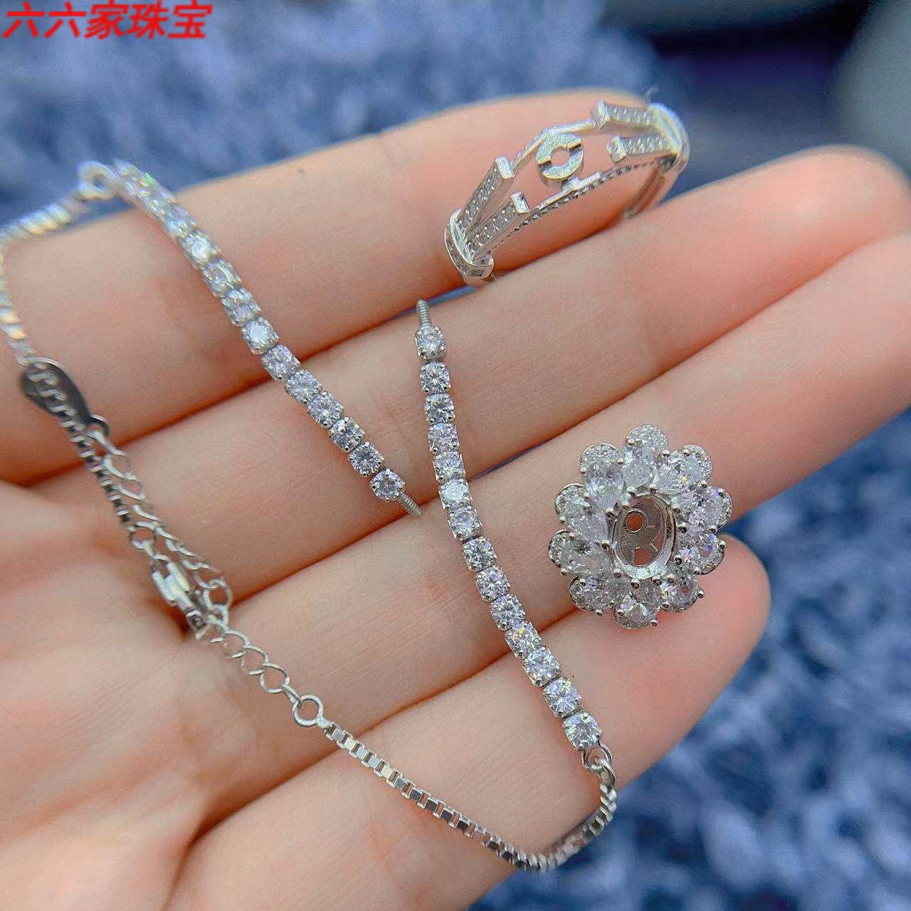 一款多戴手链耳钉戒指吊坠空托椭圆形5*7mm小众设计红宝S925银托