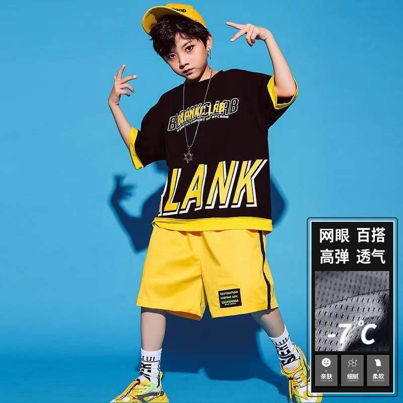 儿童街舞套装男童爵士表演服夏装男孩嘻哈潮牌幼儿园舞蹈演出服装