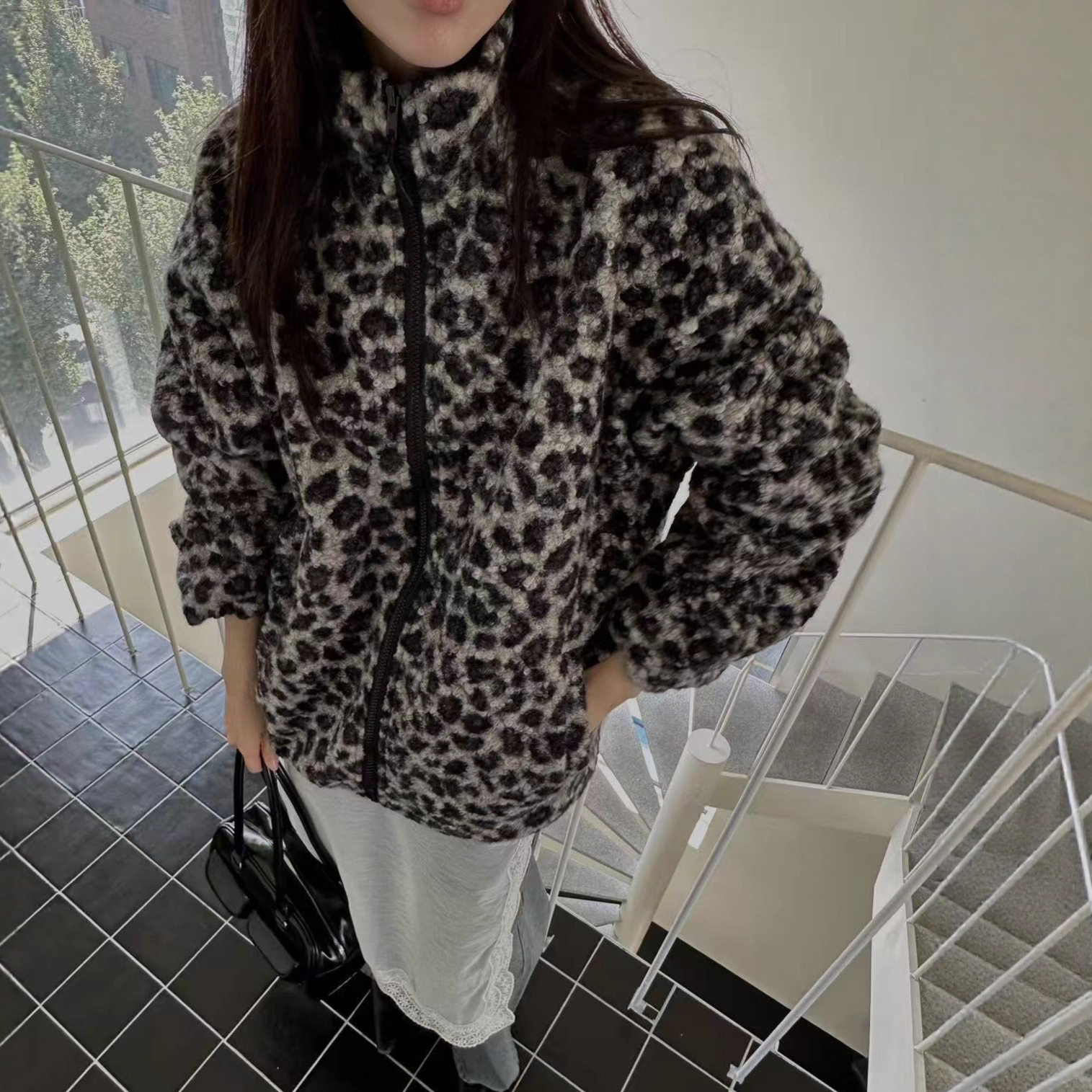 东大门ins冬季韩版慵懒风豹纹羊羔绒加厚加绒保暖夹克棉衣外套女